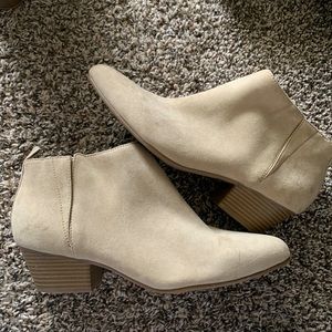 Suede tan ankle boots